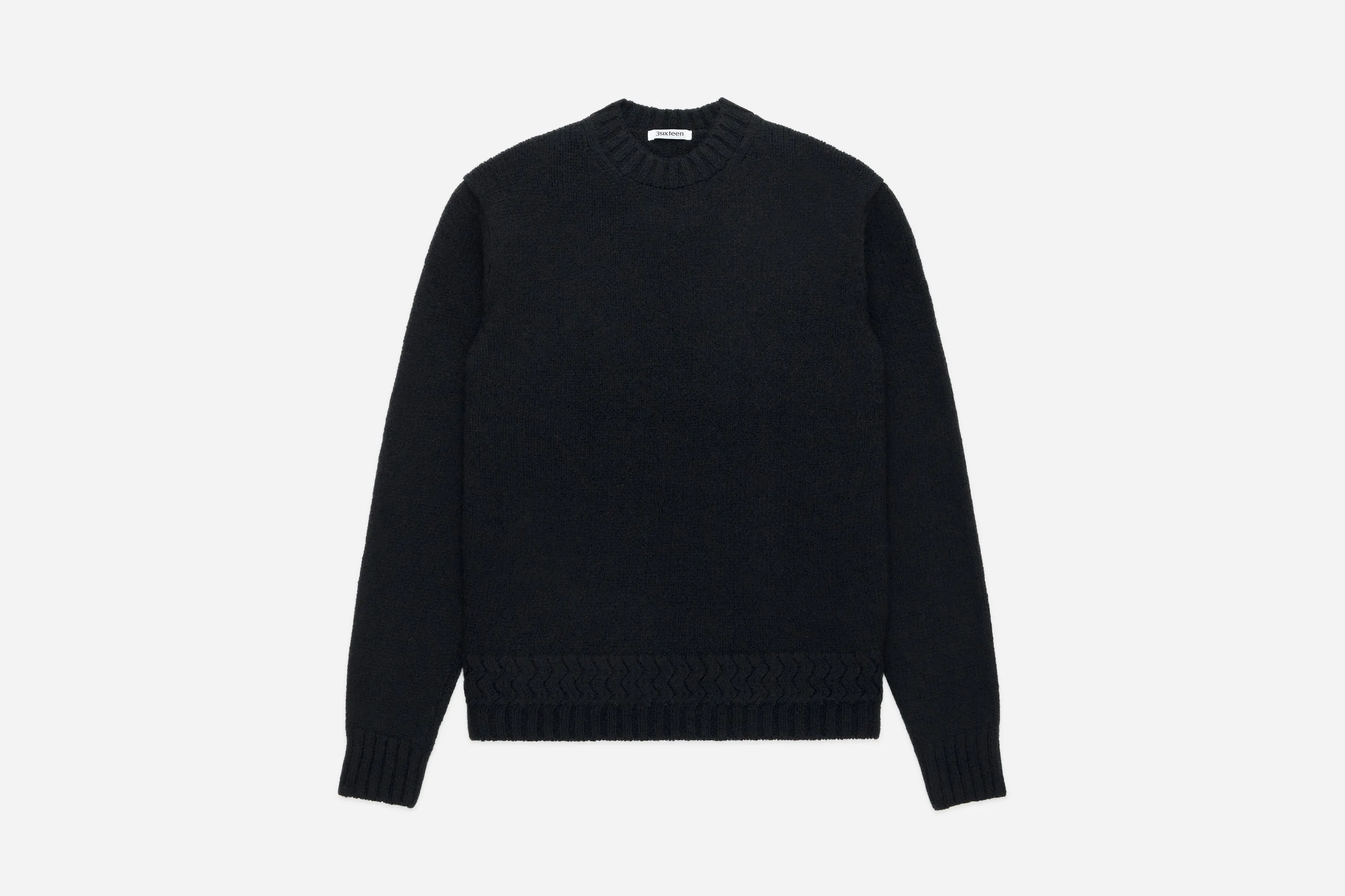 Alpaca Crewneck ~ Black