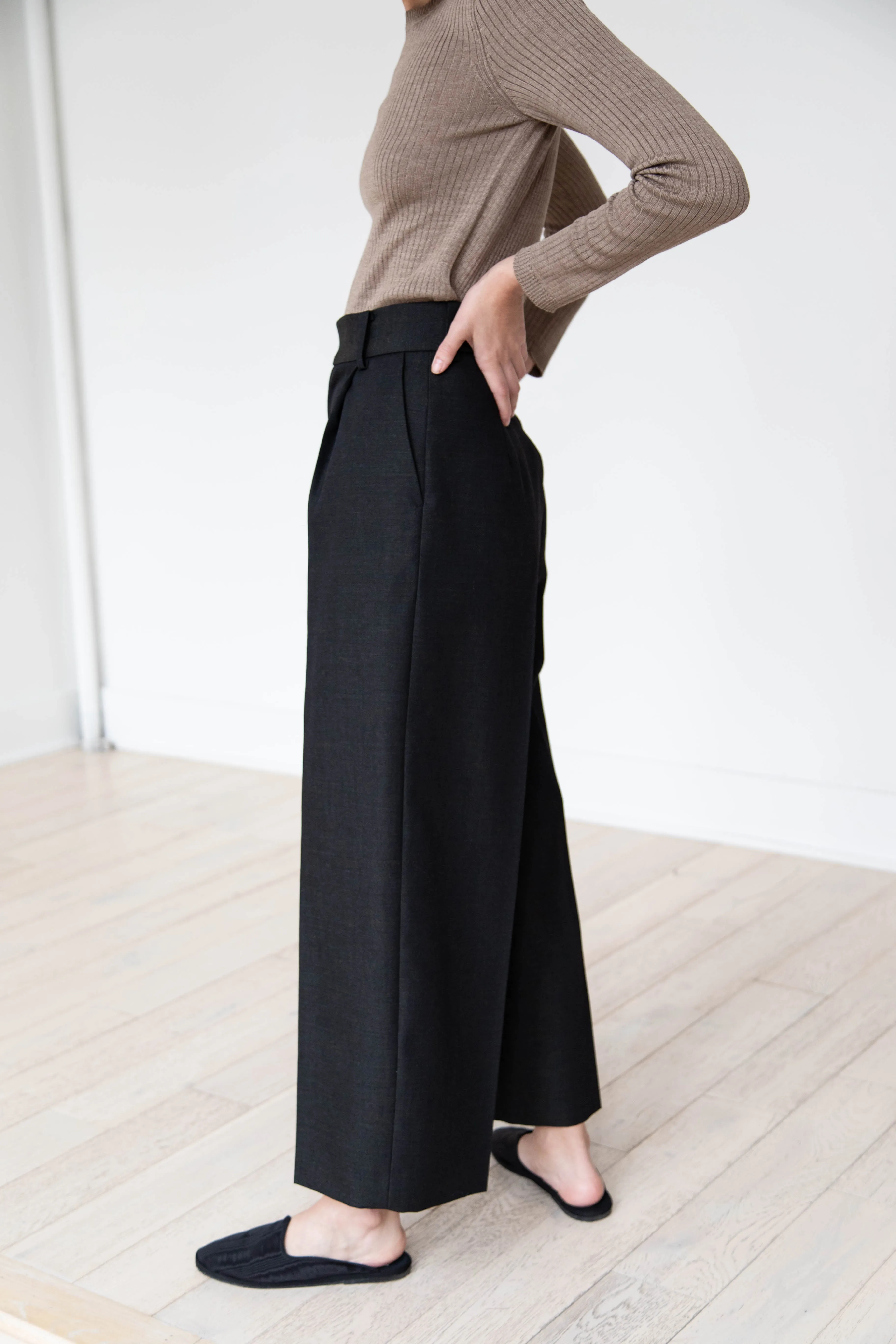 Arts & Science Simple Wide Leg Pants