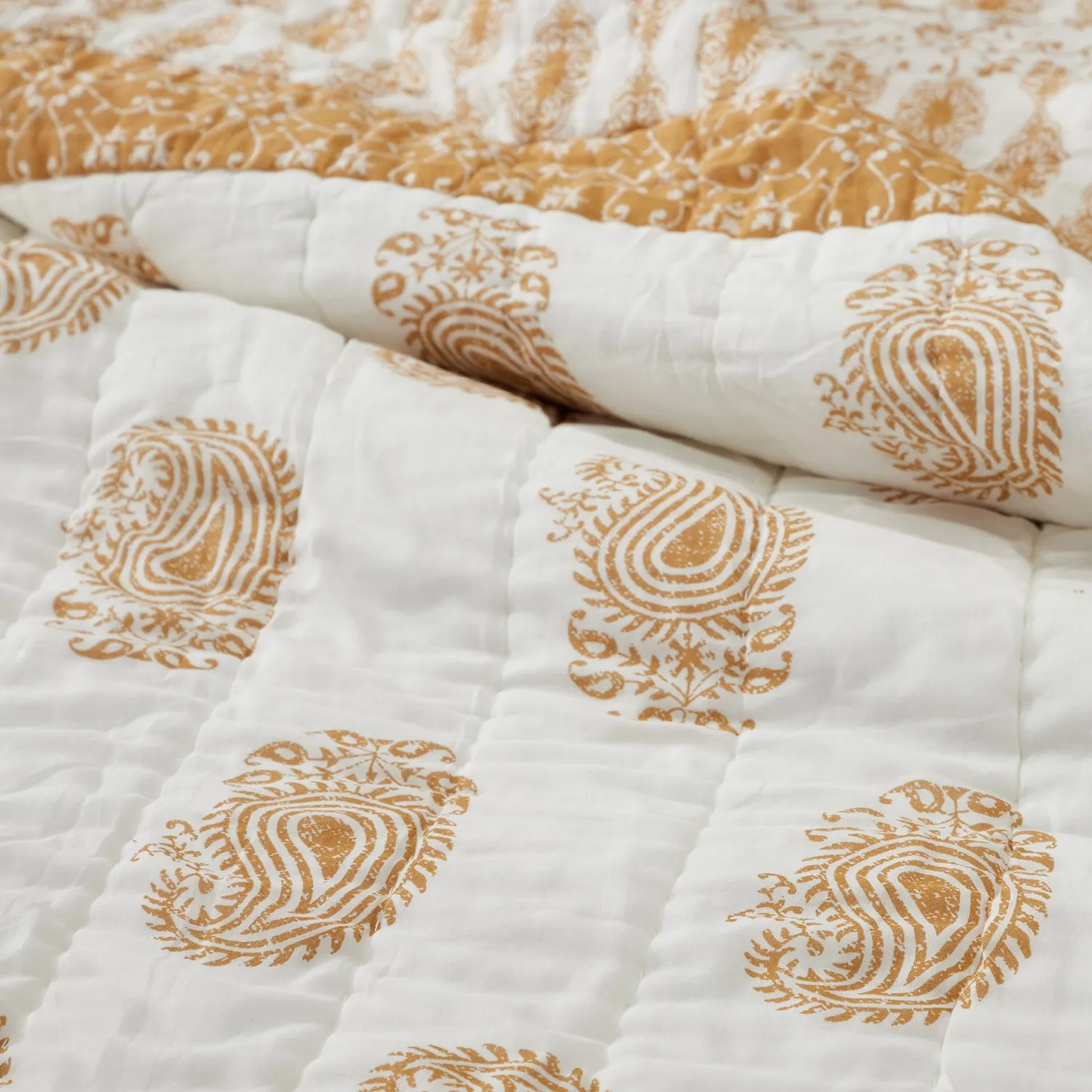 Avani Quilt