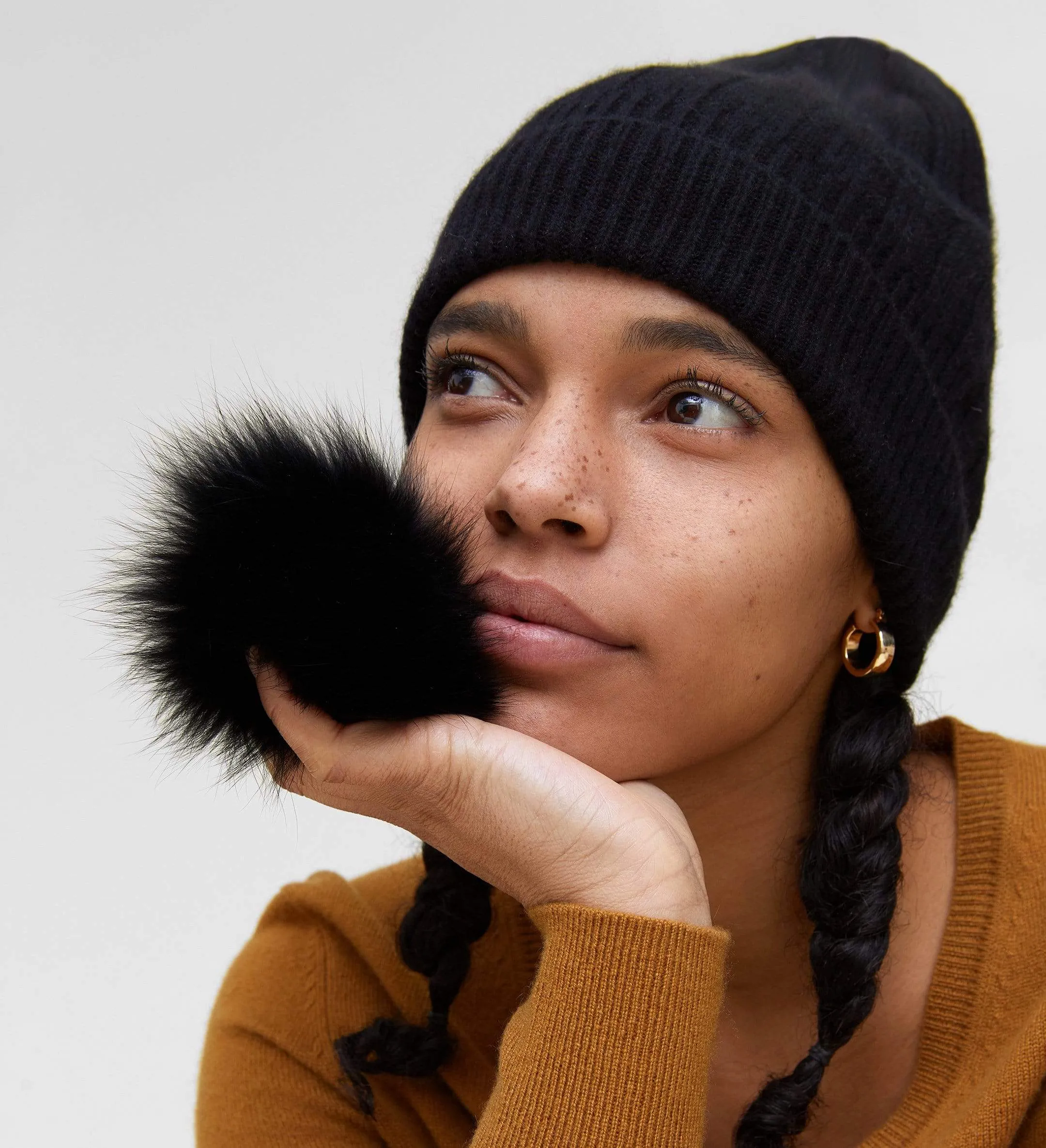 The Removable Pom-Pom Cashmere Beanie