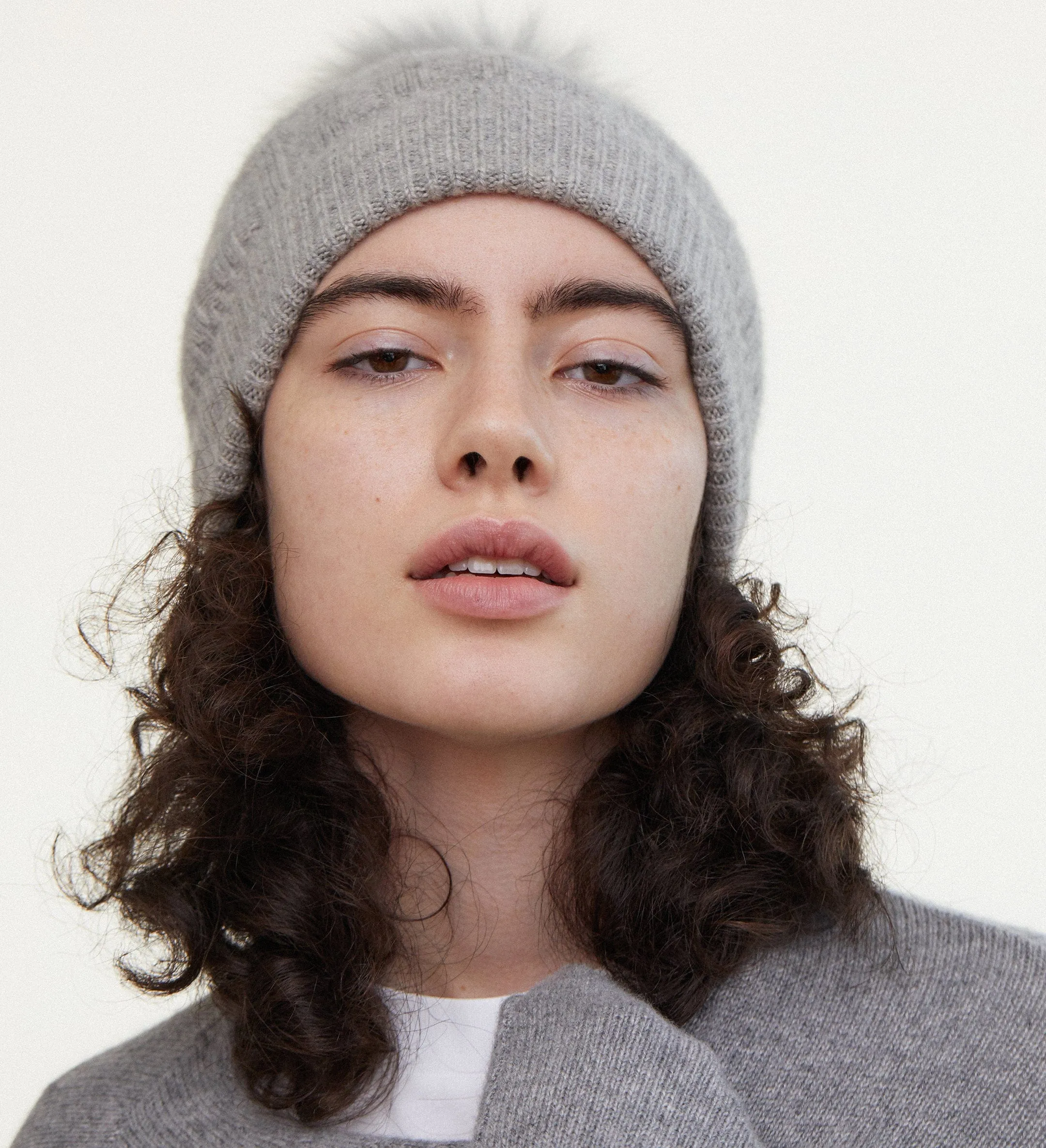 The Removable Pom-Pom Cashmere Beanie