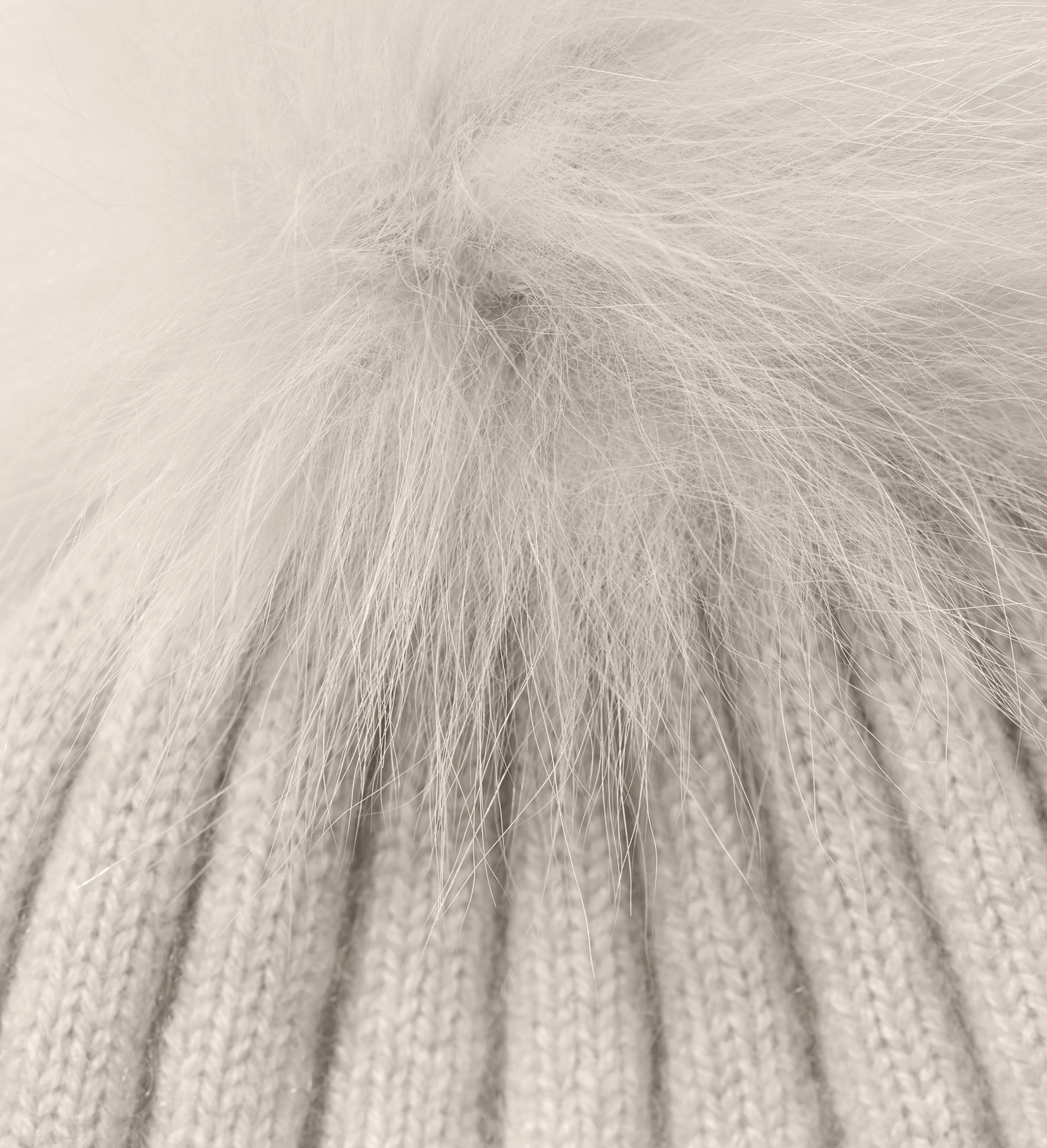 The Removable Pom-Pom Cashmere Beanie